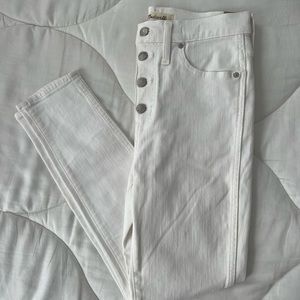 NEVER WORN WITH TAGS MADEWELL 10” High-Rise Skinny Crop Jeans in Pure White